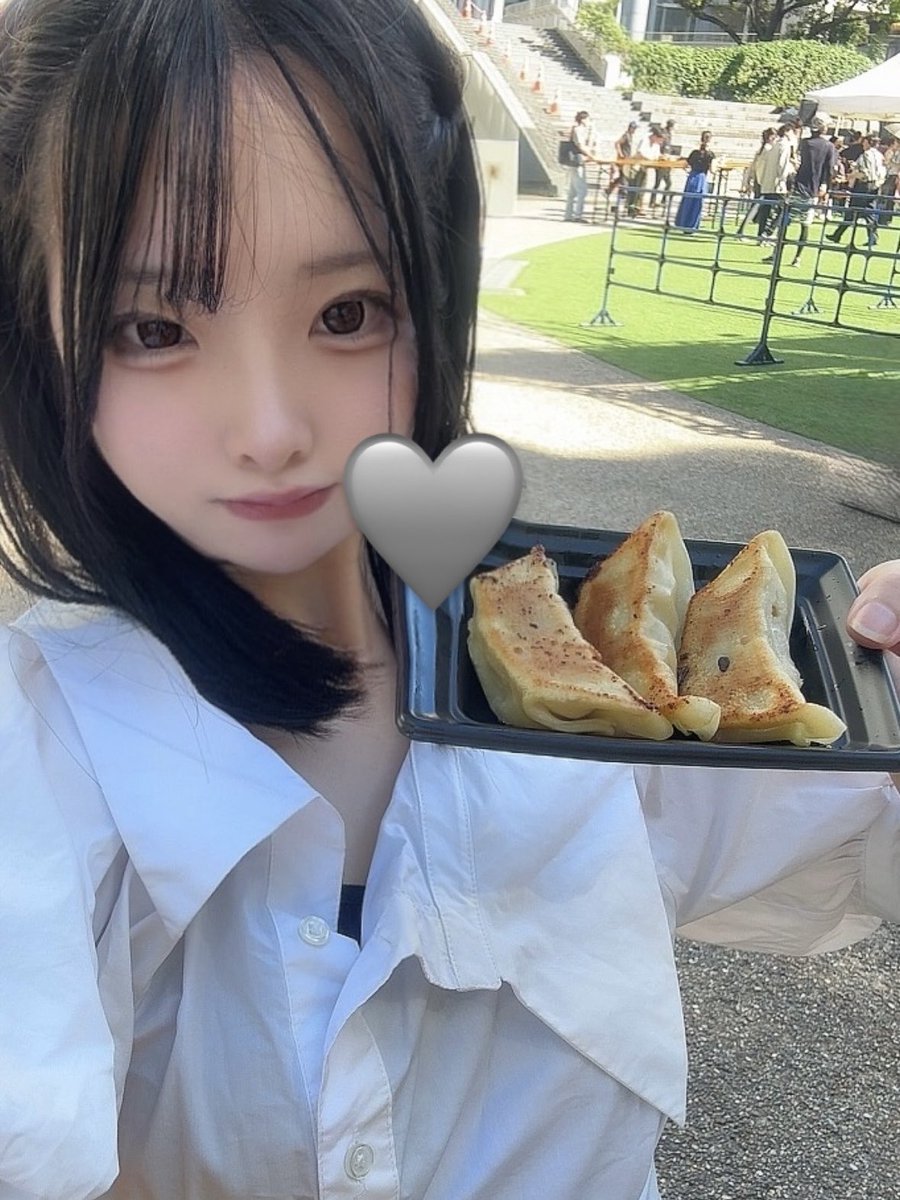 みてー餃子フェス言った꜀^. ̫.^꜆