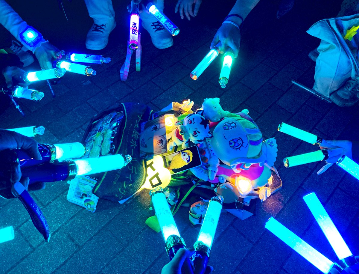 gT7N0QHYrY92TqP's tweet photo. ヒロ様、アヰくん、お誕生日おめでとう🎊🎉
地元でお祝いできました〜！俺はMOVIX宇都宮が好きだ。今夜は朝まで付き合ってもらうぜ⭐︎
レディスパ写真も撮りました〜🤝ありがとう〜！！
今日のキンツアも楽しかった✨ https://t.co/QjvZtZp38J