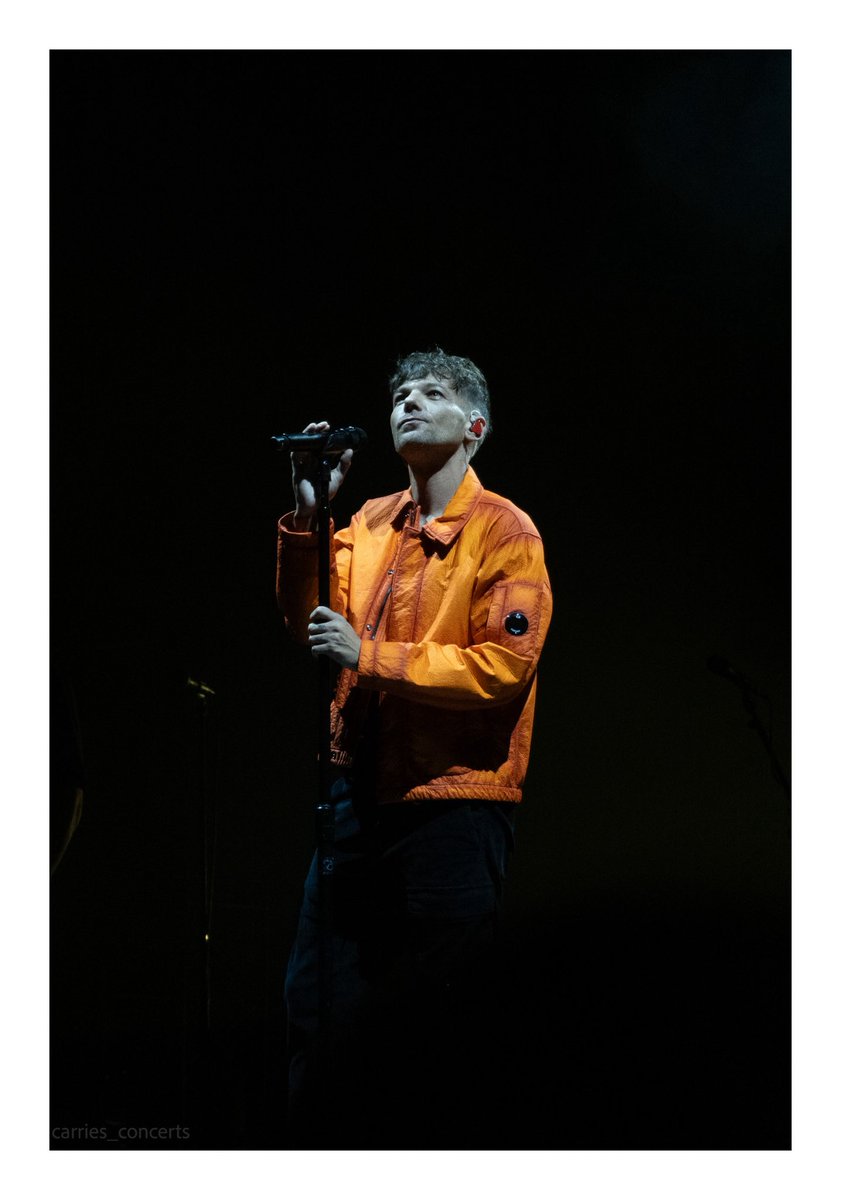 carriesconcerts's tweet photo. Louis Tomlinson
#afhf #LouisTomlinson #AFHFNewYork https://t.co/IGbhP681NL