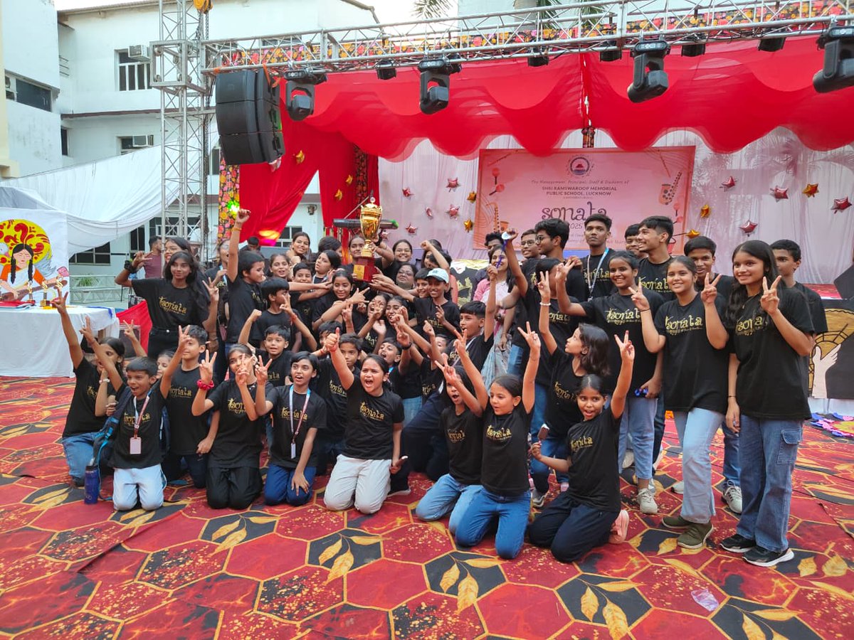 SRMPS's tweet photo. *🌟 SONATA 2025 – A Symphony of Young Talent! 🎶🎭

#Sonata2025 #SRMPS #20YearsOfExcellence #InterschoolCompetition #MusicAndDance #CelebratingTalent #CulturalFest #SchoolEvents #HarmonyInDiversity #ProudMoment https://t.co/lqiiJ1TNej