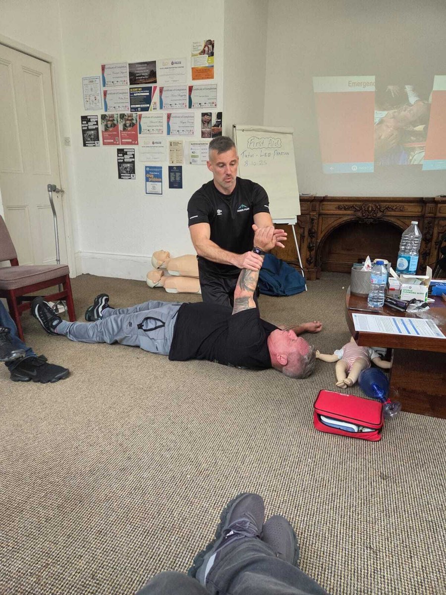 RRR_LUF's tweet image. Lifesaving Skills in Action 🚑👏
Our Project Free group took part in first aid training...learning vital skills, building confidence, and being ready to help when it matters most. #FirstAid #CommunityLearning