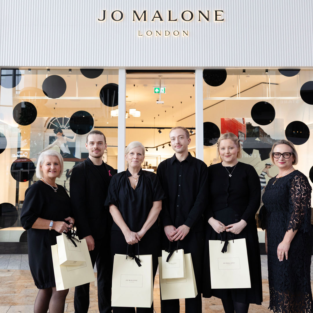 shopsilverburn's tweet photo. The doors are open and the scents are unforgettable. 

Say hello to Jo Malone London, now open at Silverburn. 💖 https://t.co/7afu9kYK2o