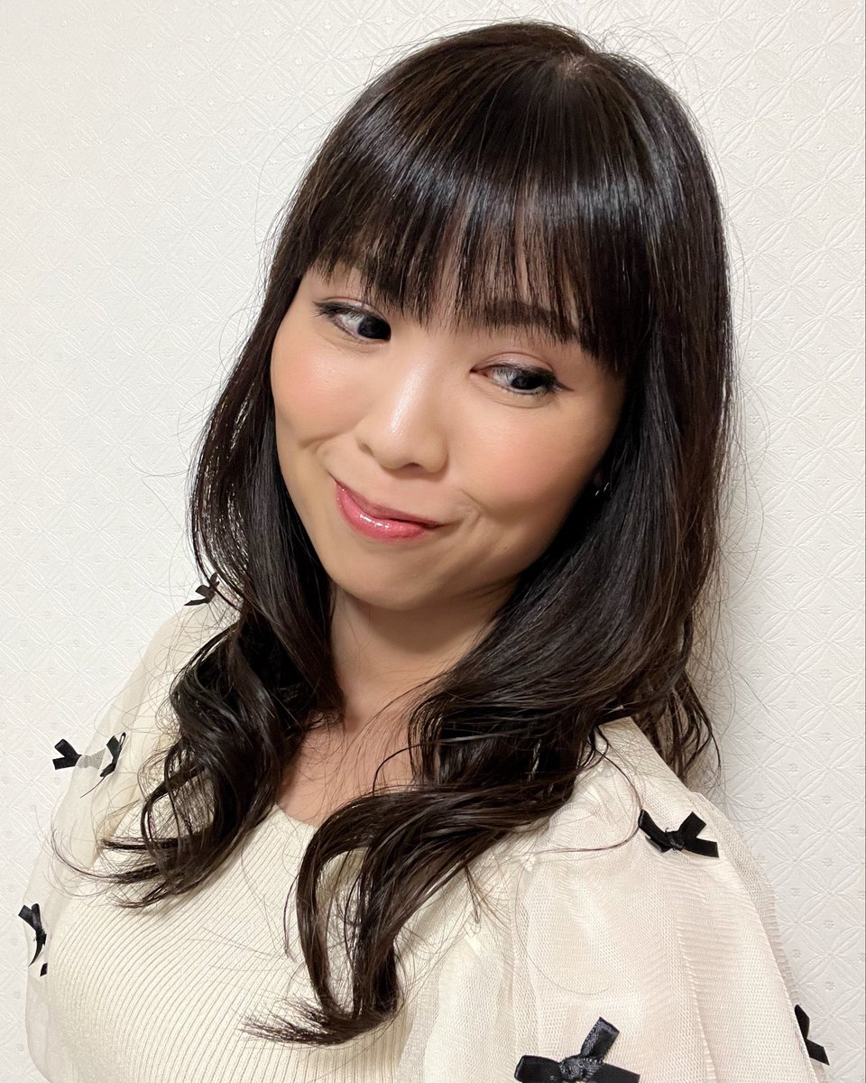 Ai_Okada1002's tweet image. 久しぶりにパーマかけました✨
くるるるるーーーん♪

髪も心も弾んでいこうー💕
くるるるるーーーん♪(*´꒳`*)

#haircut 
#perm