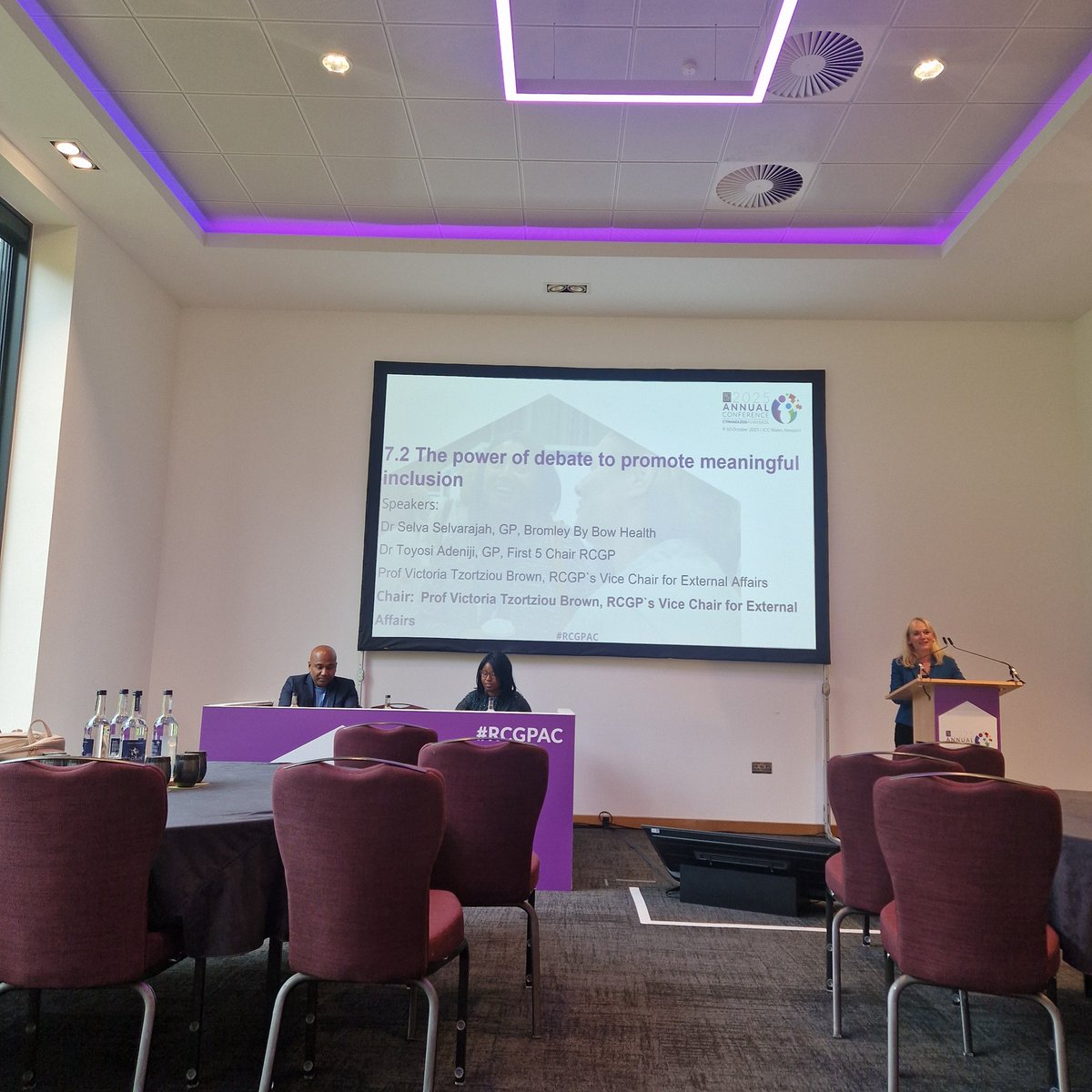 DrHFRyan's tweet image. #RCGPAC Inclusion isn&apos;t about everyone agreeing, but creating a space where everyone can be heard respectfully. True debate isn&apos;t confrontational - it is dialogue, including platforming voices which are usually unheard. Fab session from @VictoriaTzB @DrSelvarajah @drtoyosiadeniji