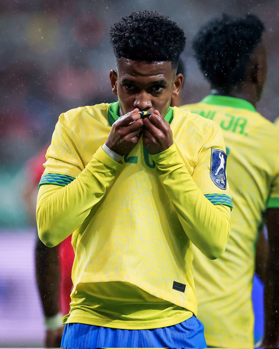 EstevaoXtra_'s tweet image. Glory be to God for this incredible win. Good to get 2 goals today. Thank you for your support