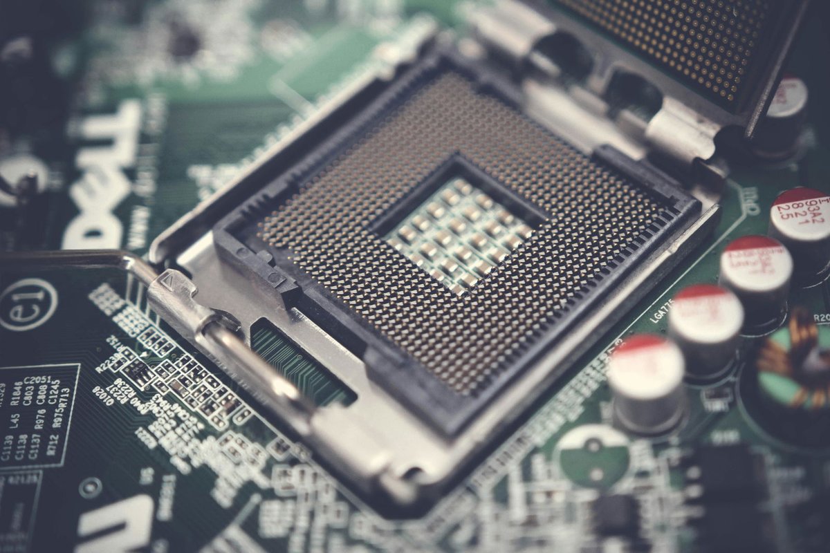 businessamfr's tweet image. La Chine place TechInsights, analyste canadien en semi-conducteurs, sur liste noire pour sécurité nationale fr.businessam.be/la-chine-place… #Chine #TechInsights #SécuritéNationale #SemiConducteurs #Commerce