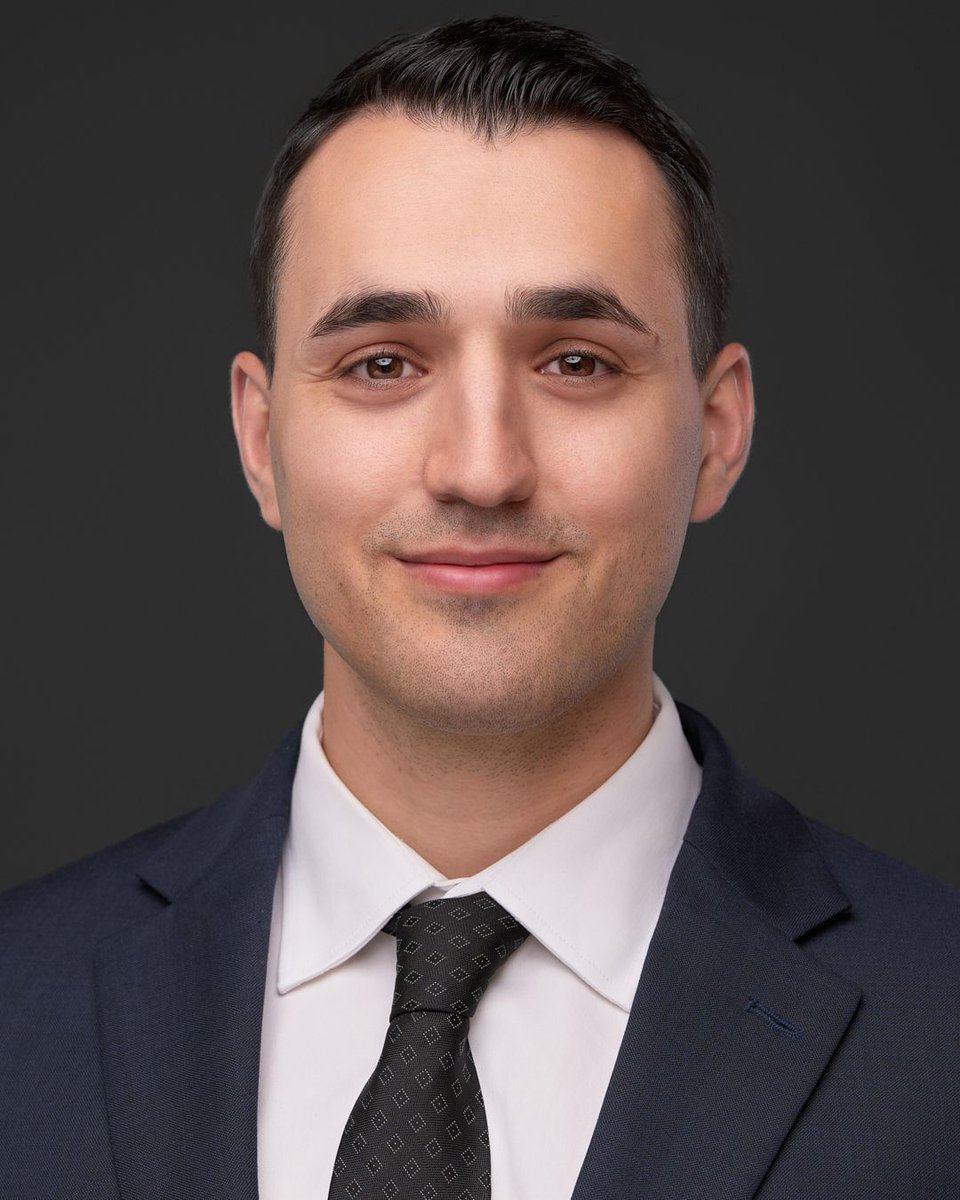 204headshots's tweet image. Because your next opportunity could start with this photo. 
•
•
•
#canadianbranding #wpgphotographer #digitalfirstimpression #ywgphotoshoot #nextlevelbranding