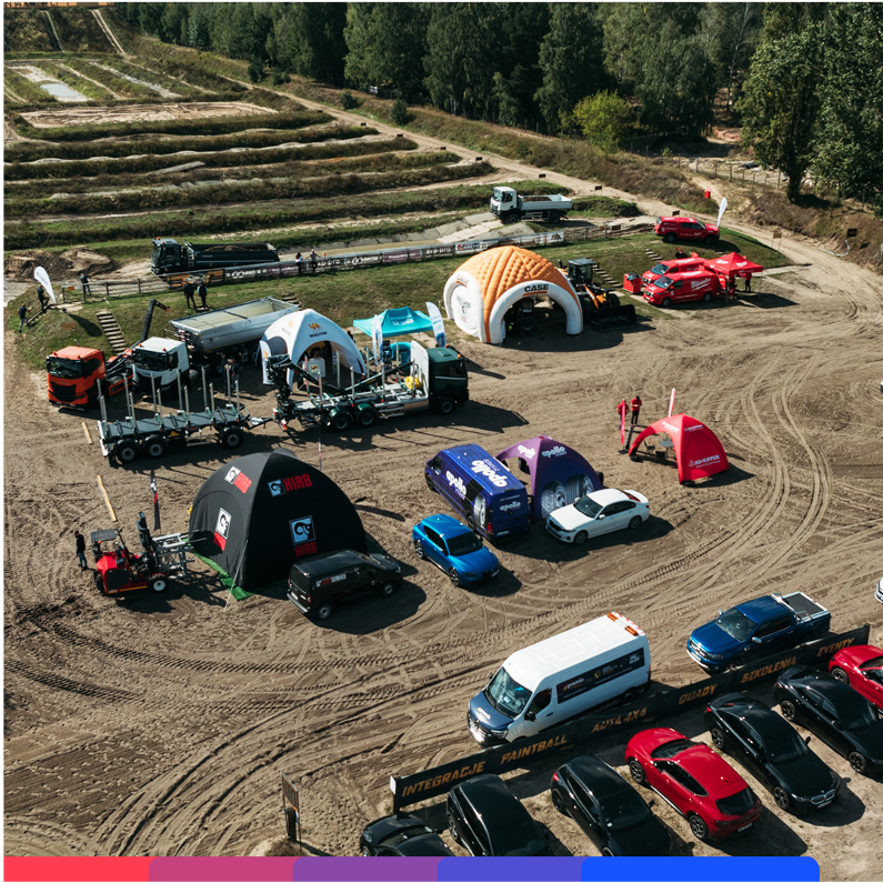 IvecoES's tweet photo. Barro. Desafío. Potencia💥 En Polonia, nuestros clientes y socios pusieron a prueba la gama off-road de IVECO en terrenos extremos 🔥 Innovación, trabajo en equipo y pasión por el rendimiento: así se vive la experiencia IVECO.

#IVECO #XWAY #OffRoad https://t.co/kYdrhtXCcS