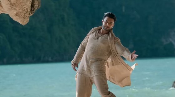 SaptaSagara_'s tweet image. Literally the best look of the challenging star Darshan in recent times; probably the cutest since the vintage Darshan ❤️‍🔥