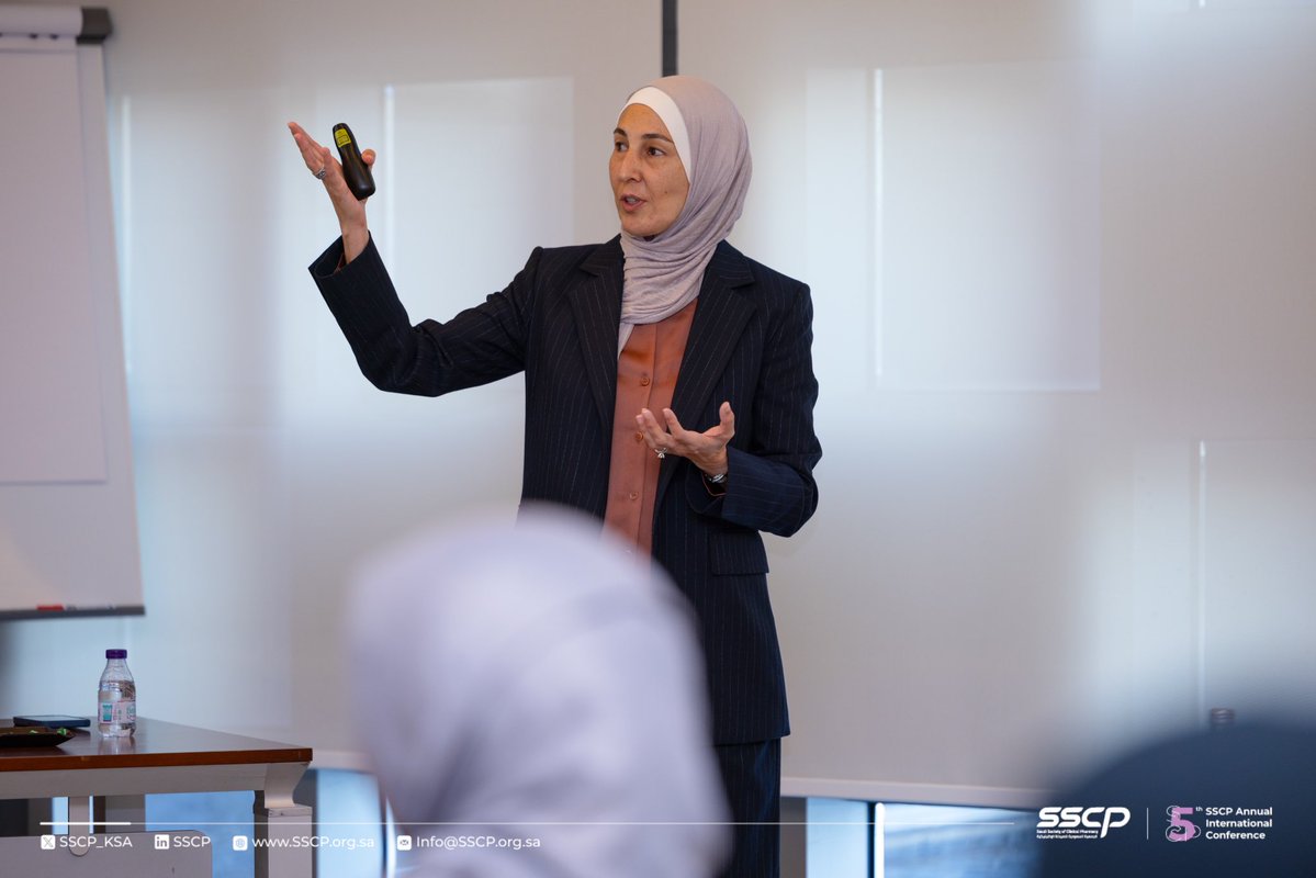SSCP_KSA's tweet image. We were honored to recognize Dr. Nada Alkhani and Dr. Lama Nazer for leading the workshop on Optimizing pharmacokinetics and pharmacodynamics in critically ill patients at #SSCP25
