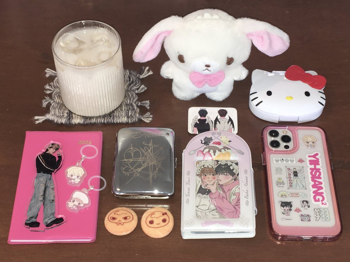 @ (@zizizlp) on Twitter photo 