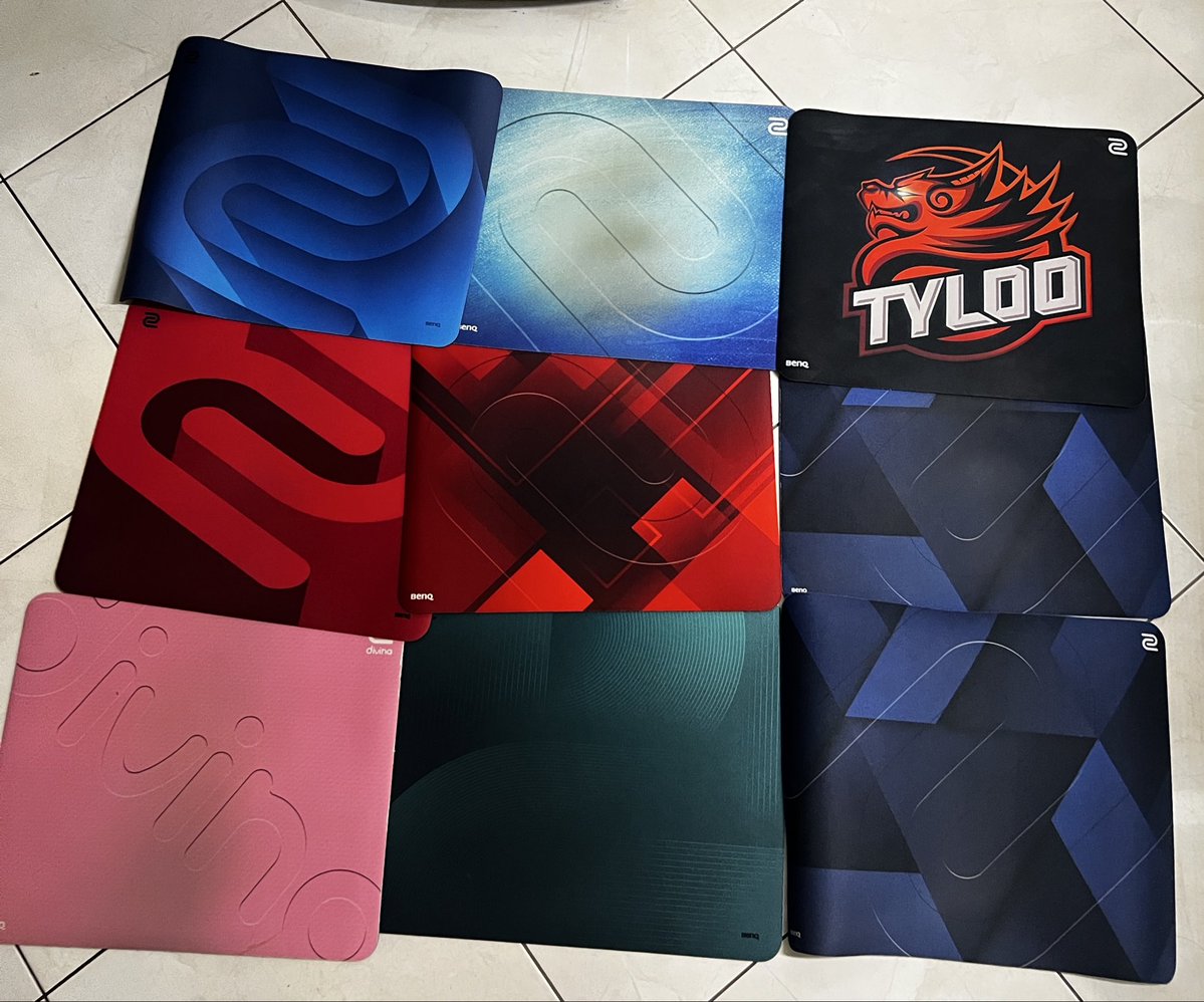 0pinguz's tweet image. The greatest mousepad ever made.