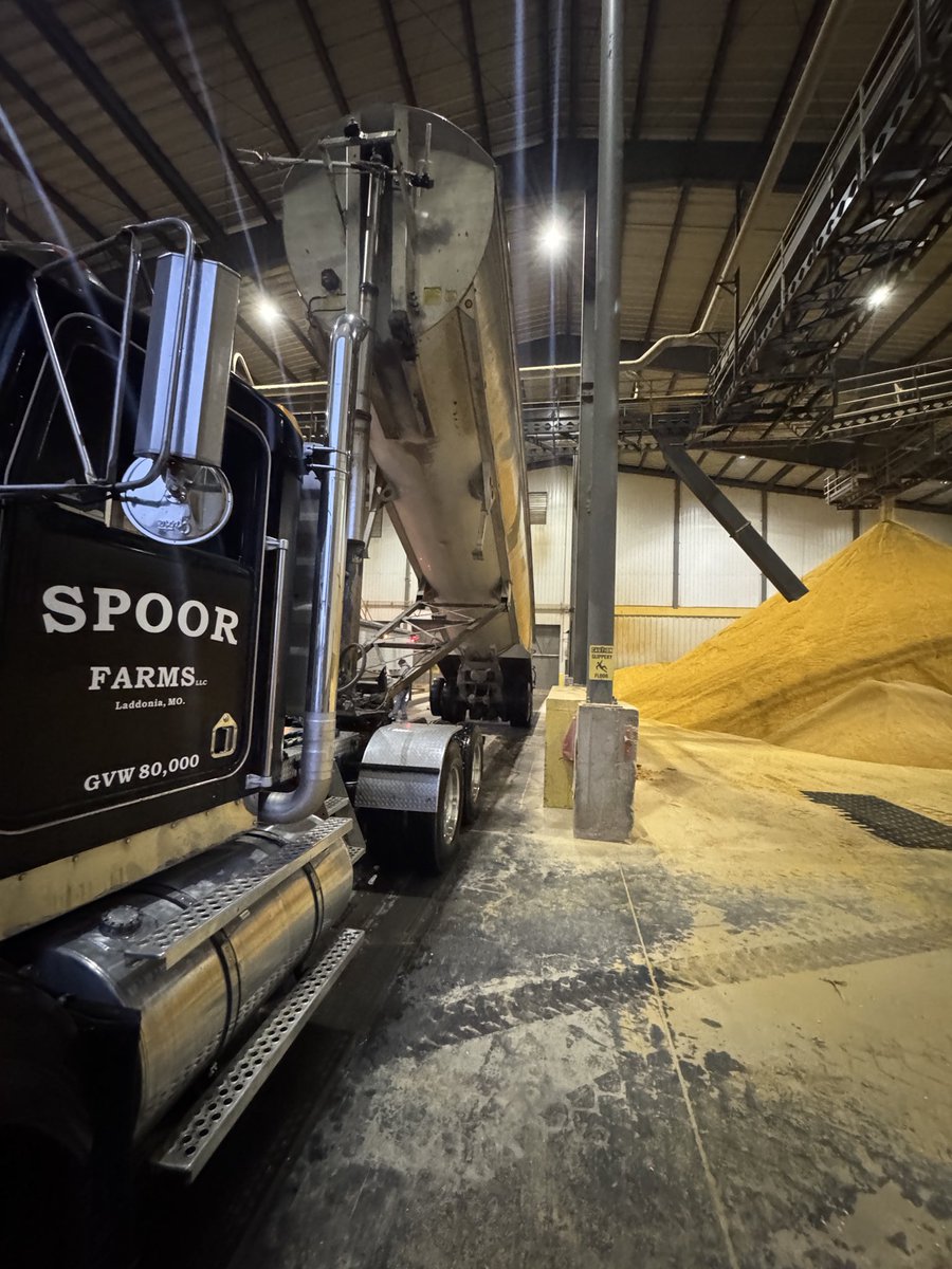 Delivering farm fresh, locally grown, sun ripened, non GMO, raw materials to the factory today