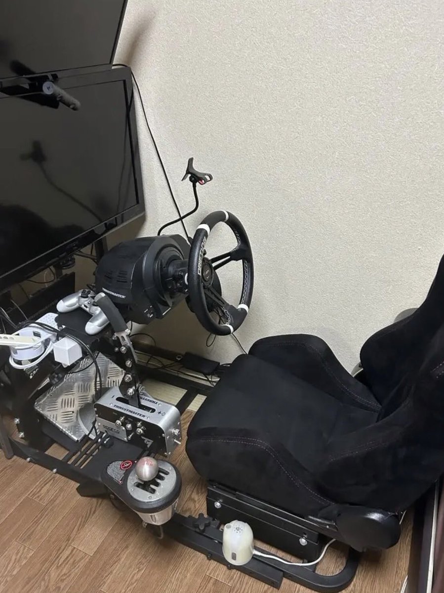 ley_sxe10's tweet photo. シムセット欲しい方いませんか？？ https://t.co/kkWGMfcbWB