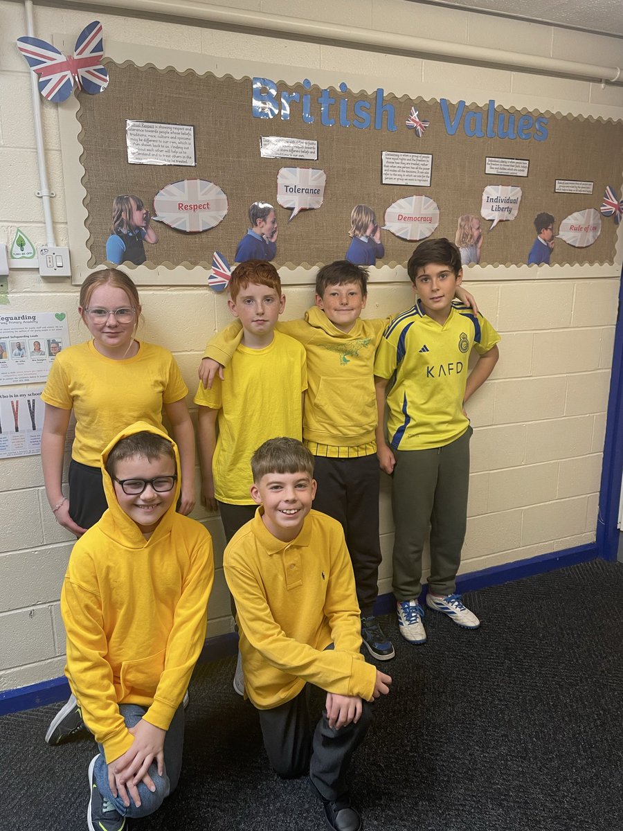 fairwayGLP's tweet image. Today at Fairway, we wore yellow to show our support for Mental Health Awareness. 💛 

Let’s keep the conversation going and remind each other that it’s okay to not be okay. 💛 

#MentalHealthAwareness #Fairway #GLP