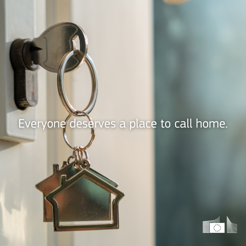 EU_Social's tweet photo. Everyone deserves a safe place to call home 🏠
Today, on #WorldHomelessnessDay, we reaffirm our commitment to end homelessness in Europe.
Through the European Platform on Combatting Homelessness the @EU_Commission works to bring real solutions to life across Europe ↓