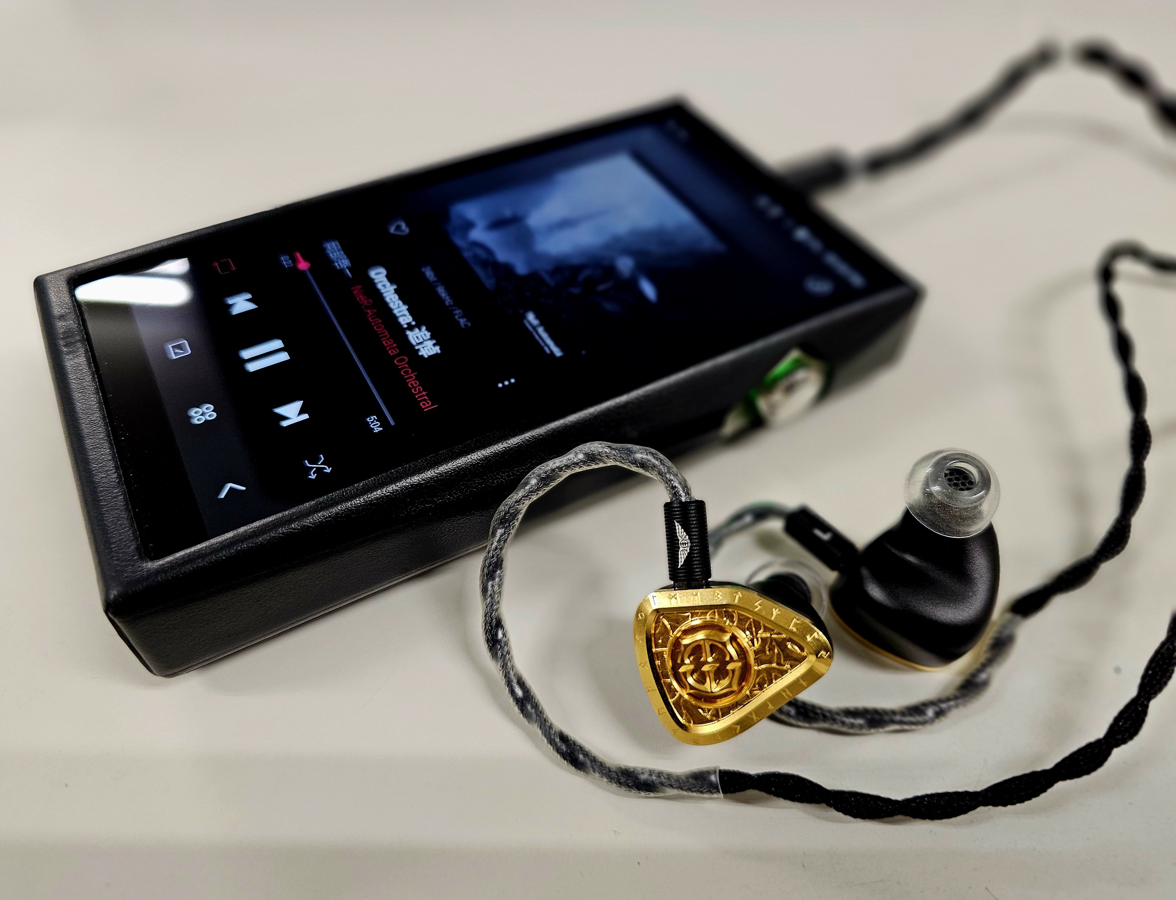 【eSiq済 美品】AüR Audio Astra ＋ Atlas セット eSiq済 美品】AüR Audio Astra ＋ Atlas セット eSiq済 美品】AüR Audio