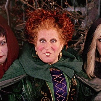 Winifred Sanderson tweet media