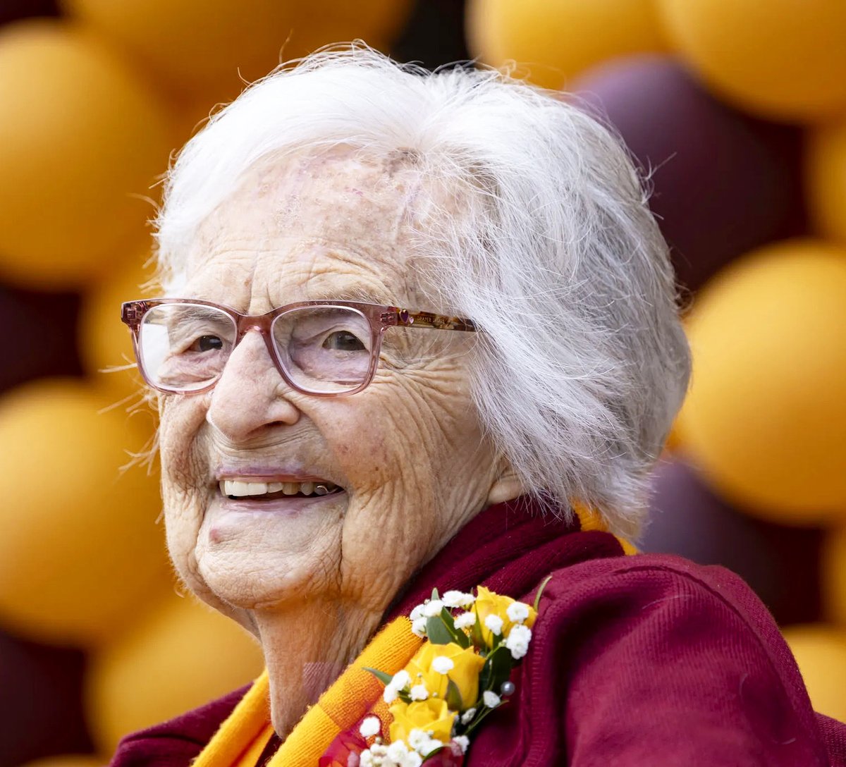 Rest In Heaven Sister Jean.

Your Legacy Will Last Lifetimes.

Forever #ChicagoHistory ☑️