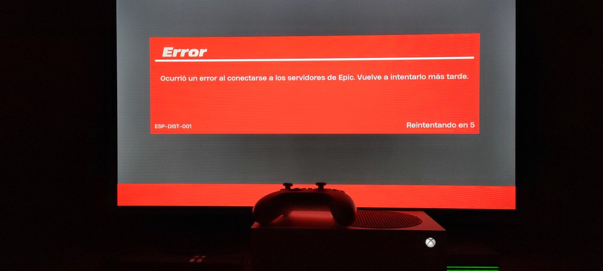 Vrisak23's tweet photo. @FortniteStatus Thought I was the only one with this problem. https://t.co/nxDbZGHZgb