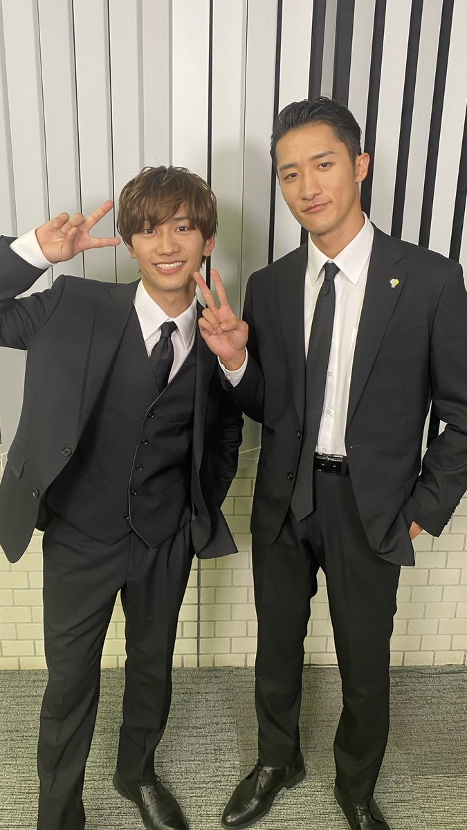 koikeigo2_ex's tweet image. #恋する警護24時 ᝰ✍︎꙳⋆
✐☡ season2 現場報告
辰之助と湊の2ショット📸
1話は…2人の息のあったアクションも見どころです✨
お見逃しなく💨
【いよいよ来週・初回】
10/17(金)▶︎▶︎
よる11:15スタート
#TVer で前シーズン配信中📱
tver.jp/series/srm4fb2……