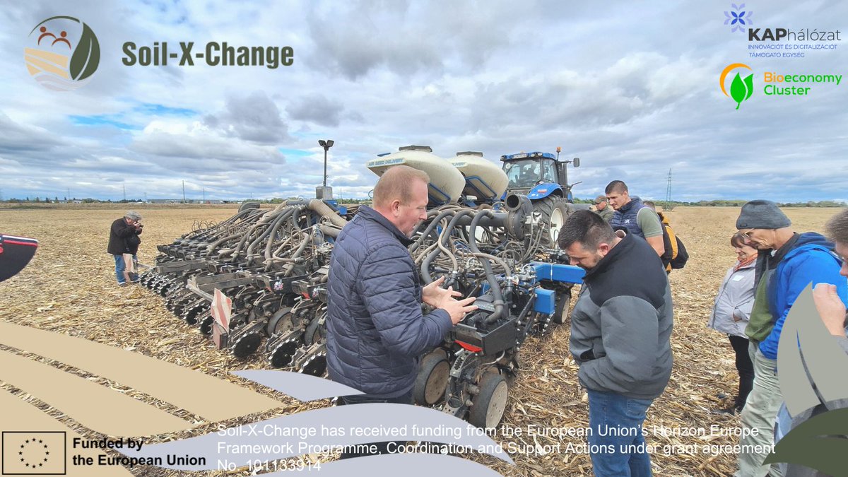soilxchange's tweet image. 🌱 Successful Study Tour in Slovakia!
On Oct 7,  ITE, @BE_Cluster  &amp;amp; @SoilXChange explored regenerative &amp;amp; soil-friendly farming in Patince &amp;amp; Tvrdošovce — no-till, innovative sowing &amp;amp; organic poppy 🌾
🧑‍🌾 Farmers shared valuable lessons on building drought and market resilience.