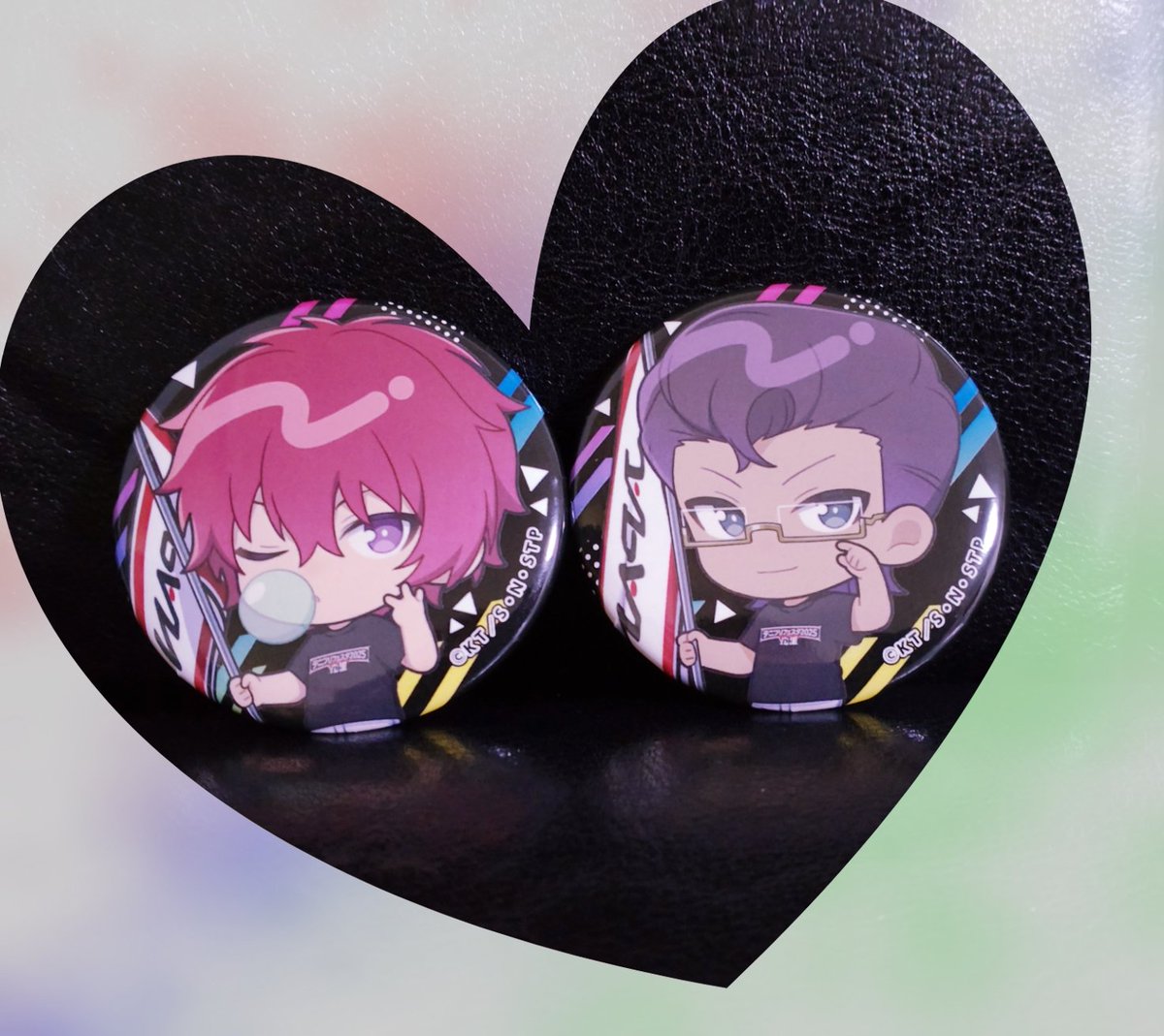 ＦＦ様から送っていただいたグッズを徐々に開封してマス。２人同時期に出てくれるの嬉しい🤗