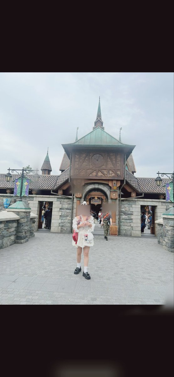 ディズニーシーはまねできても、さすがに公園で水浴びはまねできないや。ごめんね大光さん。