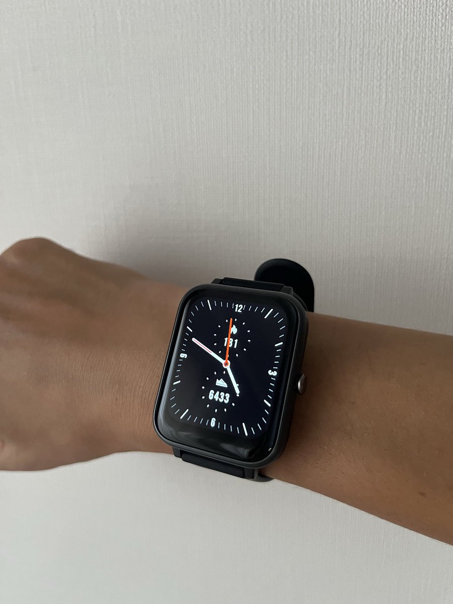 Xへの投稿

モニターとして1週間スマートウォッチを使ってみました！⌚️

軽い・可愛い・画面キレイの三拍子そろって最高👏
しかも電池の持ちが良くて、充電を気にせず使えるのが嬉しい！

そして運動モードの数がとにかくすごい💪

気になる方は <a href="/M_JP2020/">Mープレゼント企画</a>（<a href="/STARWATCH_JP/">starwatch</a>）さんにDMしてみてください✉️