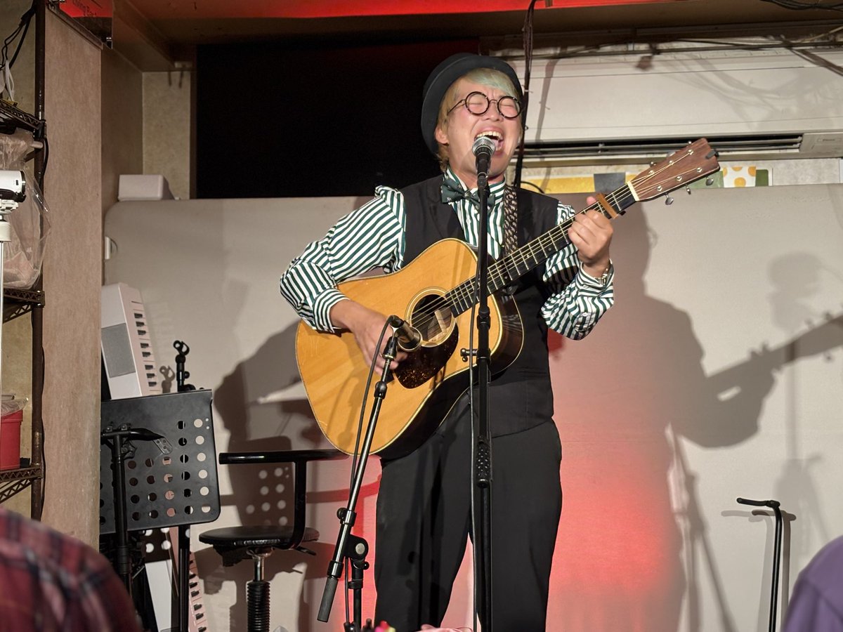 yumimimi103's tweet image. 【10/10 タクトくん@池袋living bar FI5VE 】

1.ハッピーパニックピクニック
2.どうぶつ知りたいソング(毒縛り)
3.ビンカーン大統領
4.ドレミファミンド