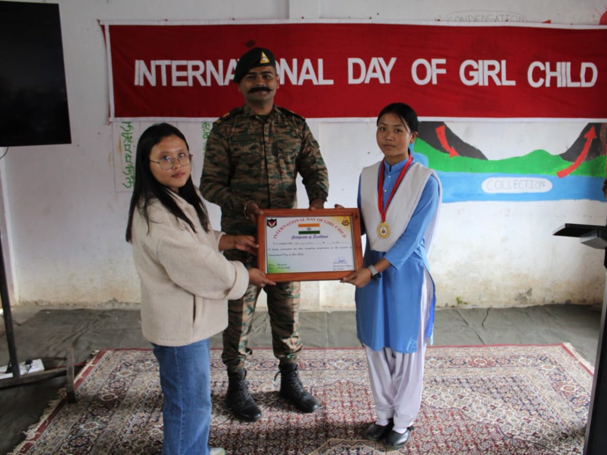 Spearcorps's tweet image. On International Day of the Girl Child, #SpearCorps conducted an interaction at Kasturba Gandhi Balika Vidyalaya, #Menchuka, motivating young girls to join the #IndianArmedForces & serve the nation with pride. Meritorious students were also felicitated for academic excellence,…
