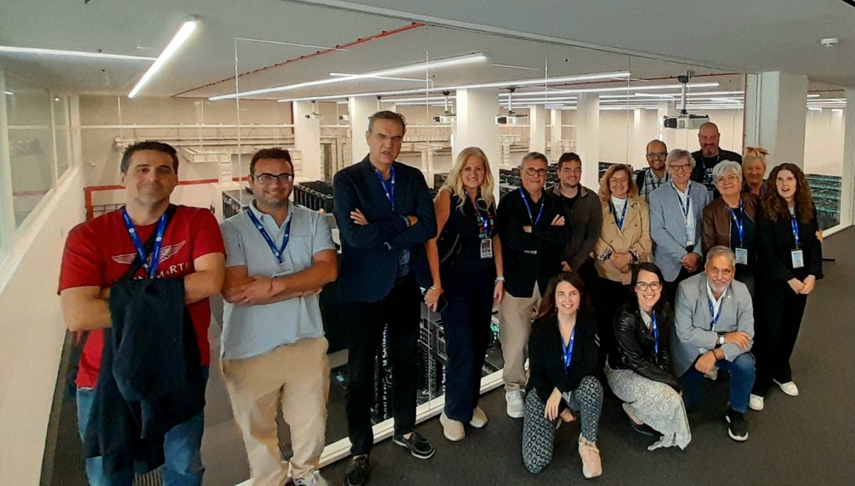 pgonzalezgal's tweet image. La @SCSalutDigital ha organitzat una interessant visita al @BSC_CNS  #supercomputacion #MareNostrum5   @ELEM_Biotech 🔝