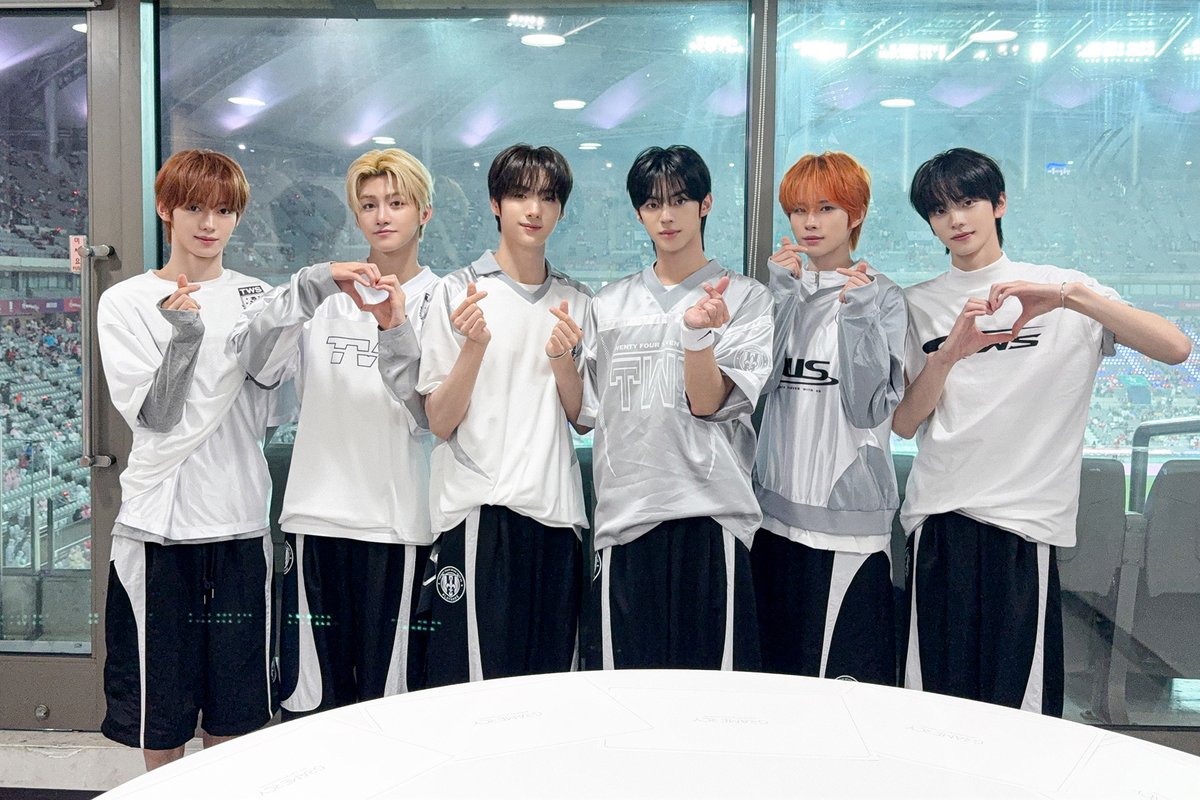 TWS_PLEDIS's tweet image. [#TODAYWITHUS]
251010 대한민국 축구국가대표팀 친선경기

#TWS #투어스 #247WithUs