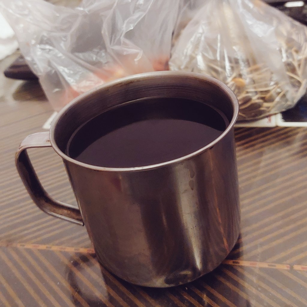 My new obsession
كوباية شاي فالمية وخمسينة