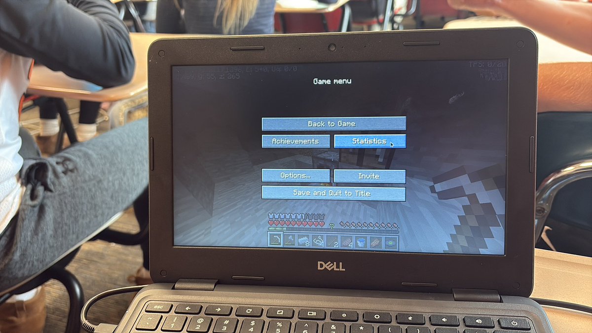 Mcci_Foxy's tweet image. POV: You find a fully coded Minecraft 1.8.8 version ON GOOGLE SITES 🔥🔥 (my school blocks EVERYTHING :c)