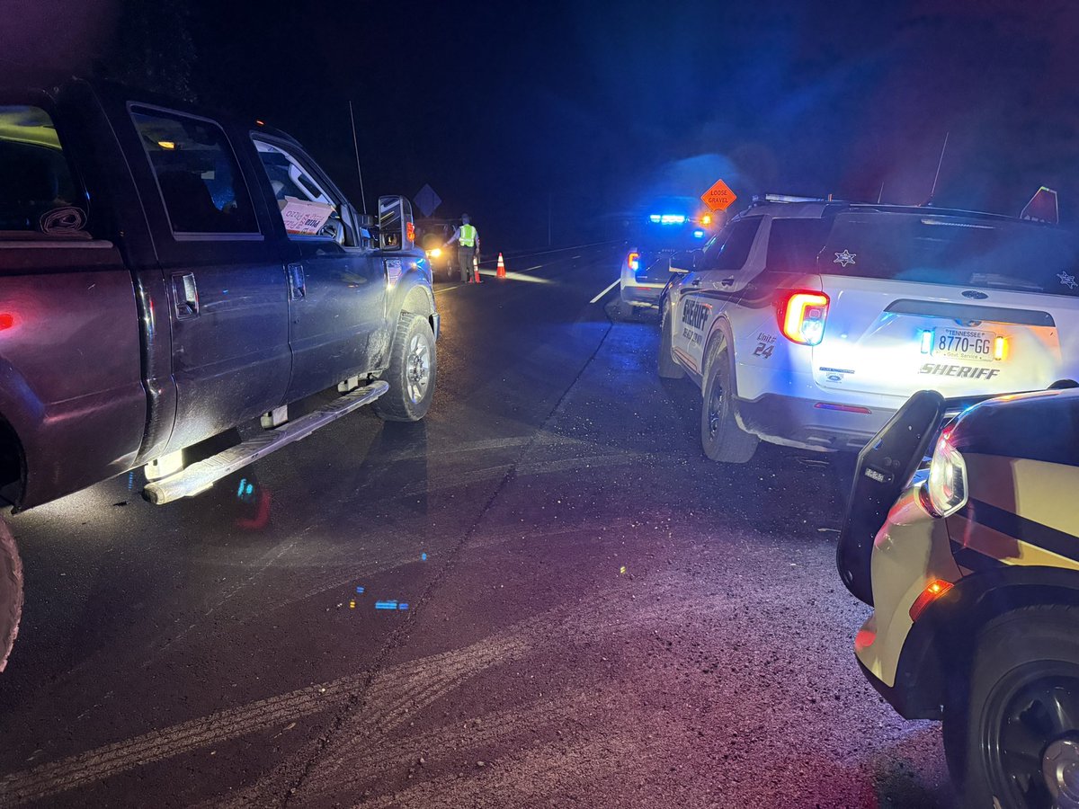 THPJackson's tweet image. We enjoy working with our local agencies to improve the overall safety for our motorists on Tennessee roadways! Thanks to the Decatur County Sheriff’s Office for the collaborative effort during our latest checkpoint and saturation in the area #BoozeItAndLoseIt #DriveHighGetADUI