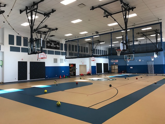 NewJerseySDA's tweet image. FACILITY FRIDAYS! Today we take a look back at Elizabeth’s  William F. Halloran School No. 22 that opened to students in 2017. The new, 140,000 square-foot, 4-story facility was designed to educate 890 students in grades 2 through 8. #NJSDA #NJSchools #ElizabethNJ