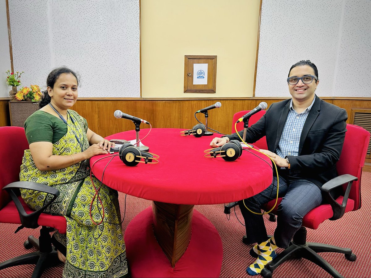 arbat_dr's tweet photo. Happy to complete 10 years of spreading lung health awareness on All India Radio.
You can tune in to my talk on ‘Air Pollution and Asthma’ on 14th October 2025 at 10:30 AM on All India Radio 100.6 FM. 🎙️📻🫁

#publicawareness #allindiaradio #asthma #drsameerarbat #onehealthcare https://t.co/6j8t49CP52