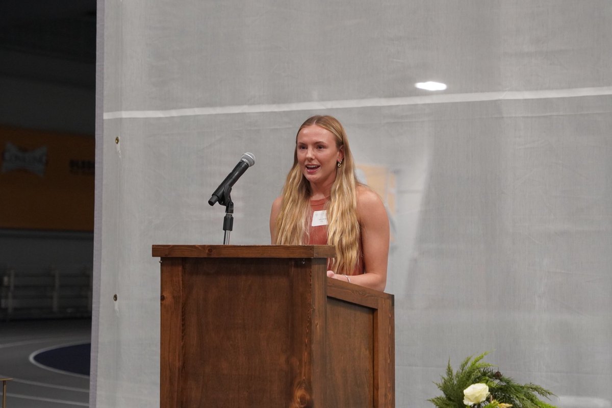 Last nights annual Presidential Scholarship dinner was extra special! Our very own Julia Weber was recognized  for receiving the Mother Jerome Schmitt Scholarship. We are so proud of her! 💙💛