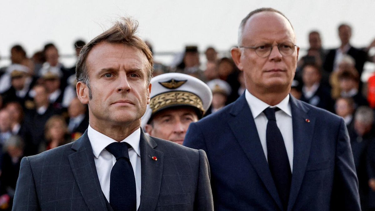 AlertesInfos's tweet photo. 🚨🇫🇷 ALERTE INFO | Le parti d’Édouard Philippe (Horizons) MENACE de QUITTER le gouvernement, même si ce dernier est dirigé par un macroniste. (Le Figaro) https://t.co/G3T0mcpYUg