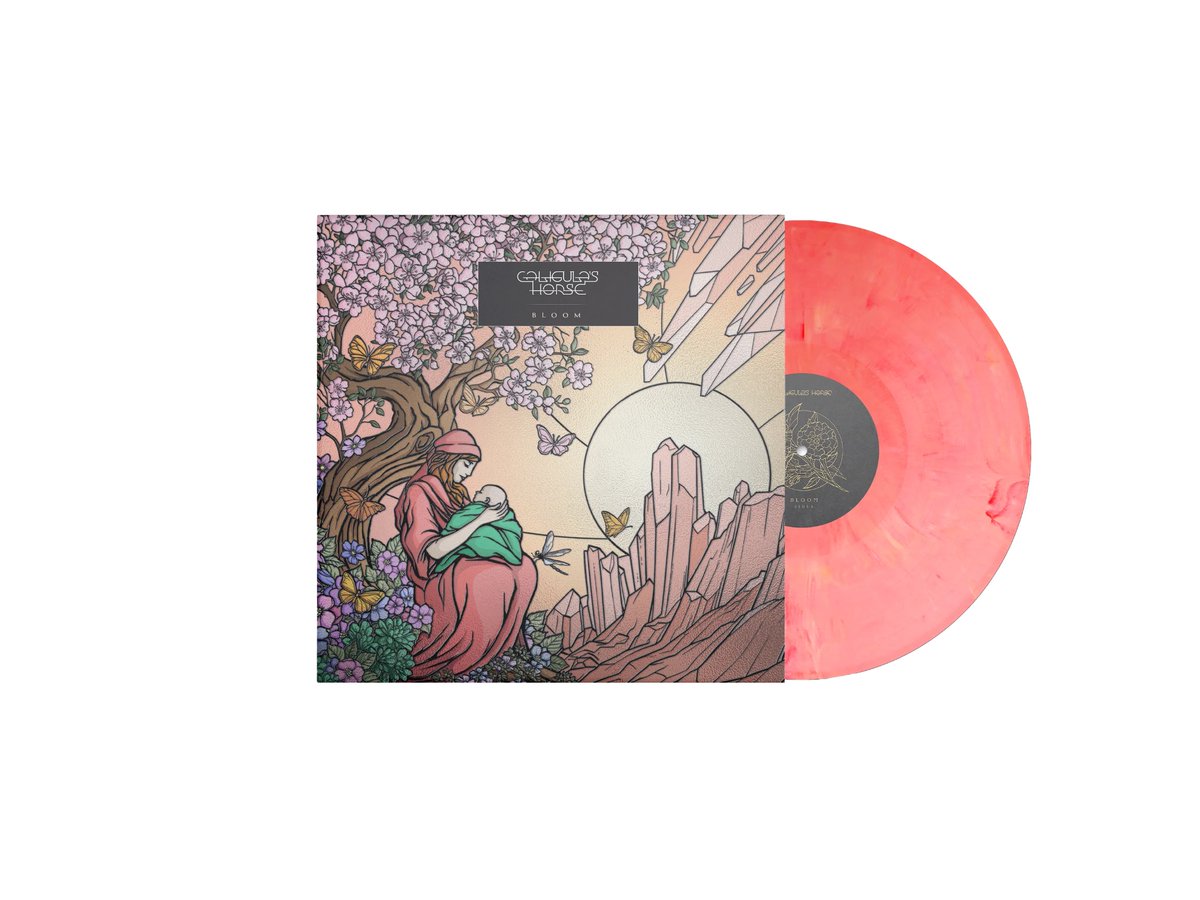 They had mercy on my wallet it’s an australia exclusive. Aaaaaaaa it’s so pretty though. Sad.