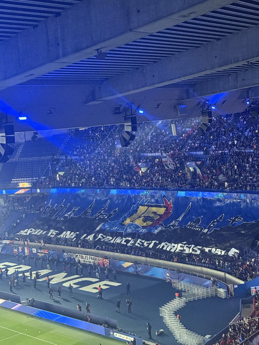 « Depuis 15 ans, la France est Irrésistible »
Joyeux anniversaire aux <a href="/IF_Supporters/">𝙸𝚛𝚛𝚎́𝚜𝚒𝚜𝚝𝚒𝚋𝚕𝚎𝚜 𝙵𝚛𝚊𝚗𝚌̧𝚊𝚒𝚜 ⭐️⭐️</a> ! 🎂
<a href="/RMCsport/">RMC Sport</a> #RMCLive #FRAAZE