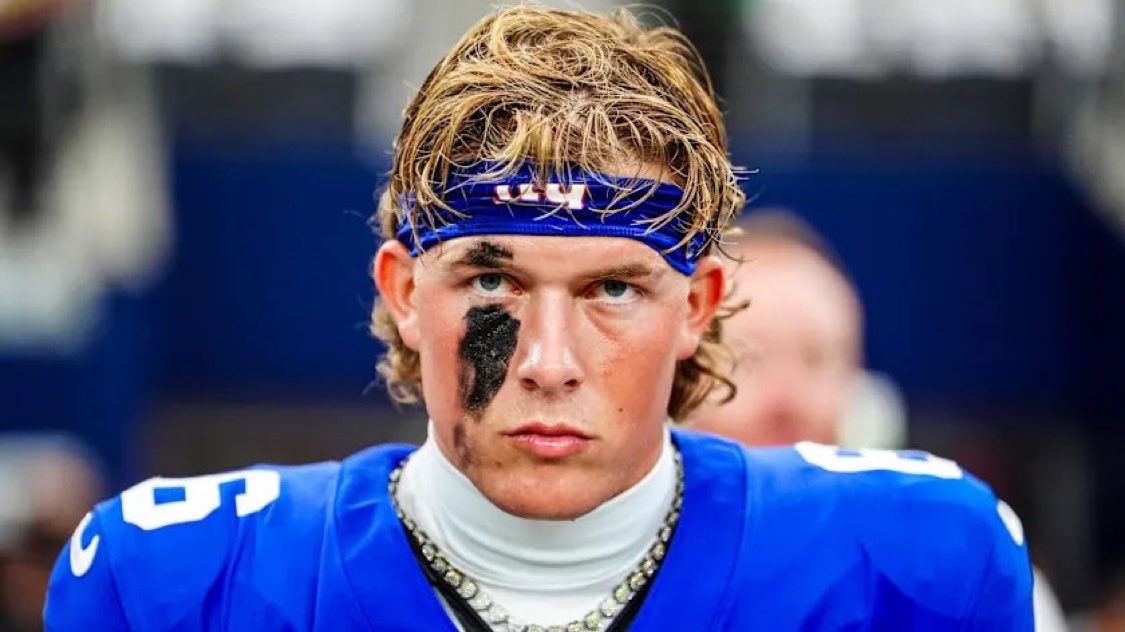 Domthgreat's tweet image. 🎯 Giants upset of the year recap 

🎯 Week 6 spread, O/U and player props

🎯 Fantasy start/sits 

🎯 Waiver wire stashes 

🏈 Live tonight at 7:30pm EST 🏈