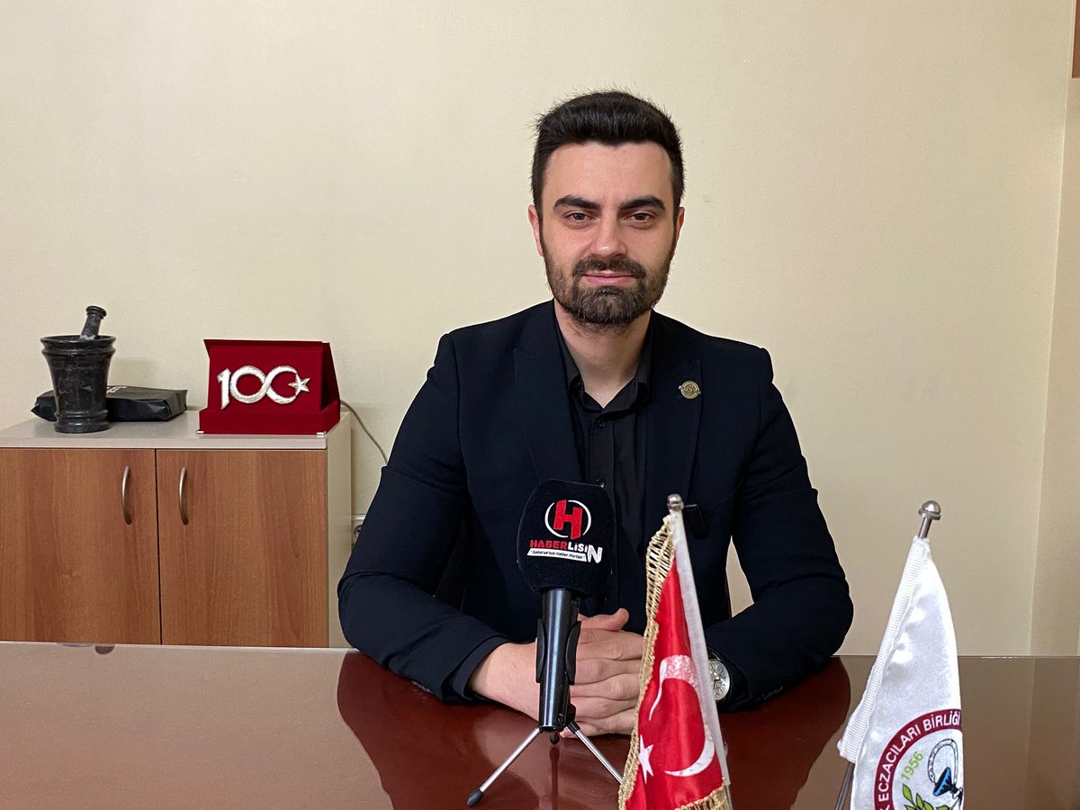 Alper_Alpay's tweet photo. Her sene aynı dönemde ilaç yokları sorunu yaşamak istemiyoruz. İFK ile belirlenen ilaçtaki Euro kuru güncel tutarlara yakınsamalı ve sene içinde belirli periyotlar ile güncellenmeli.

Haberlisin’e konu ile ilgili verdiğim röportajın tamamı için:

https://t.co/NClqmACOaN https://t.co/hIaWhVgKsh