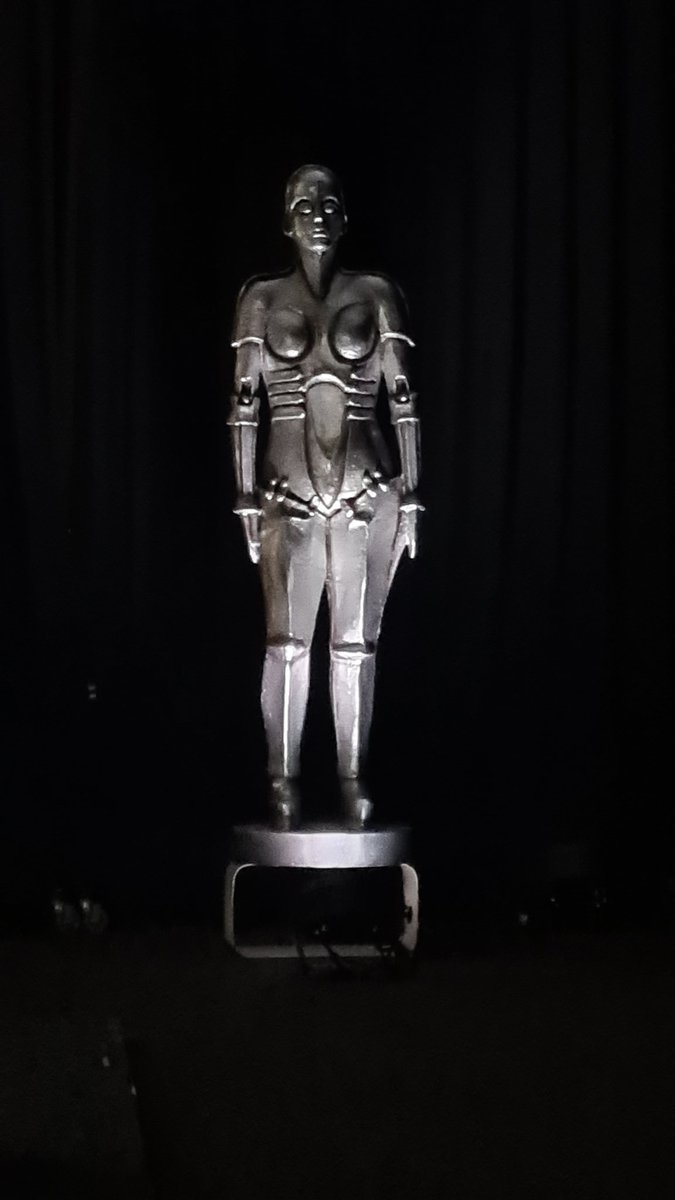 Sala Tramuntana.
<a href="/sitgesfestival/">Sitges Film Festival</a> 
<a href="/Serie_R/">Sèrie R</a>