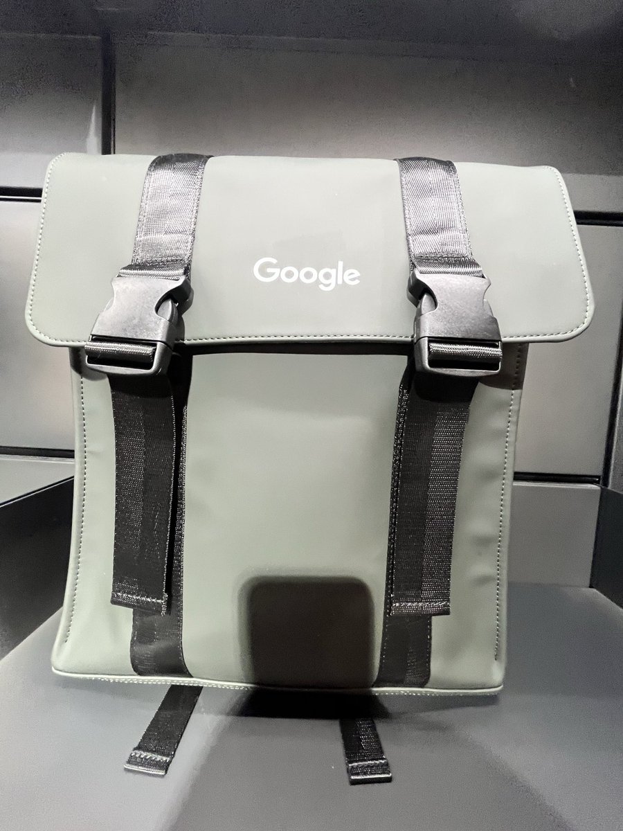 Abo_Malllak's tweet photo. Google store in Dublin #PESummit
@GooglePEProgram https://t.co/e9YkXBdzP0