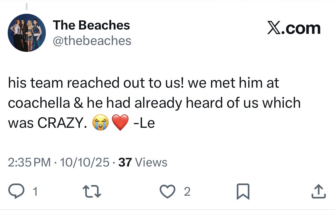 chloe 💐✨ tweet media