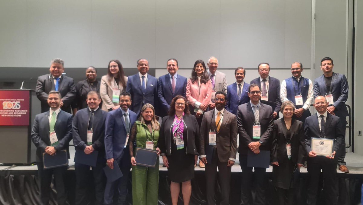 DuvernR's tweet photo. Honoured to be named an ASTRO International Ambassador at #ASTRO2025 in San Francisco.
Grateful to represent South Africa &amp; Wits University as part of this inaugural group of global leaders in #RadiationOncology. The mission continues: equity, access &amp; innovation in cancer care. https://t.co/uwJ7c9vILu
