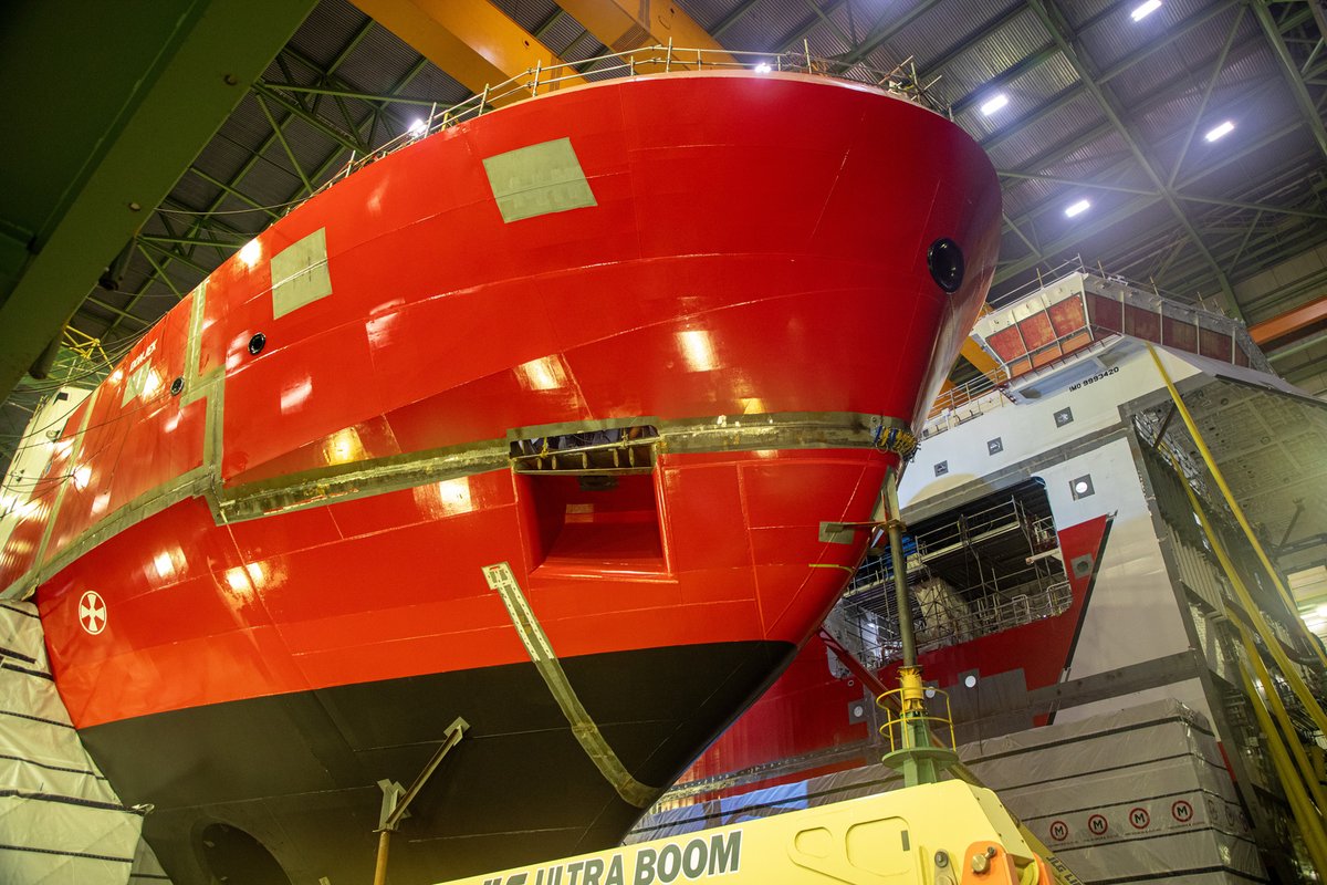 The bow mega block for the future CCGS Donjek has taken shape inside the Module Hall at Halifax Shipyard. Over 30 metres in length and comprised of sixteen individual units, the bow mega block will roll out to land level later this month.