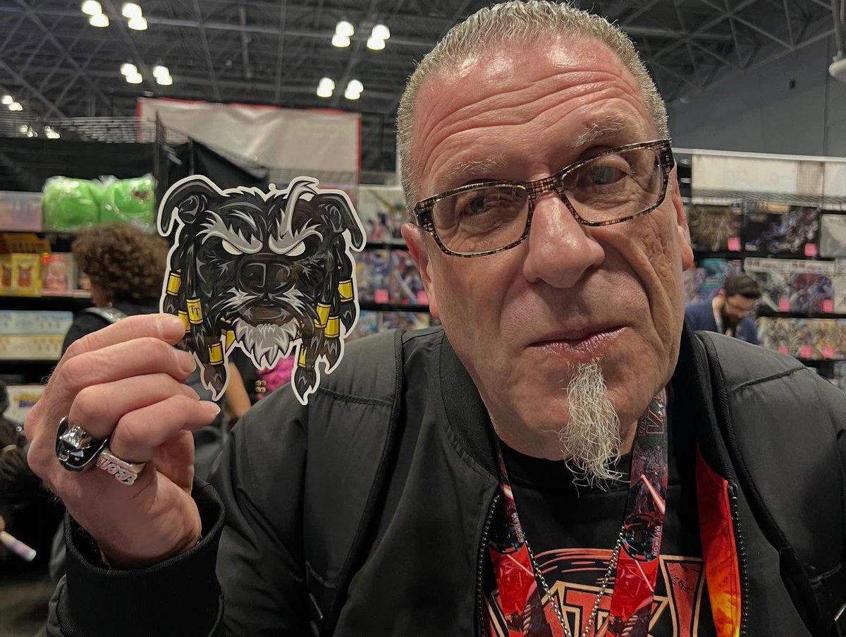 tenacioustoys's tweet photo. Friends! That's @argonautresins @theodoru @revise_d @5thturtle @5boroughprints all at NYCC 2025 visiting me. Plus some dope long time customers but I don't tag customers (y'all can tag yourselves if you choose!!) https://t.co/7IufBmozA2 SHOP: https://t.co/NJa4o6BdaF https://t.co/5lo2wh2i4f